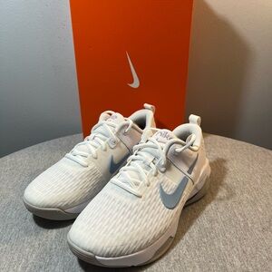 Nike Zoom Bella 6 White Light Armoury Blue Women's Gym Shoes Size 8.5 DR5720-106